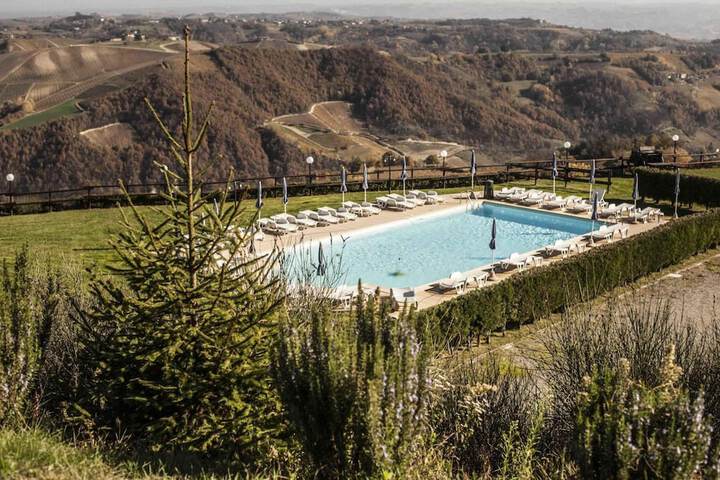 Pool 47 of 67