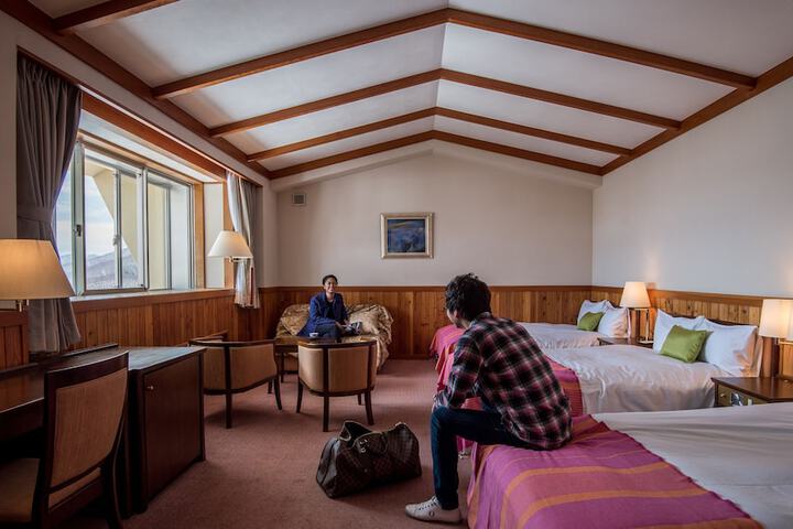 Room 7 of 41