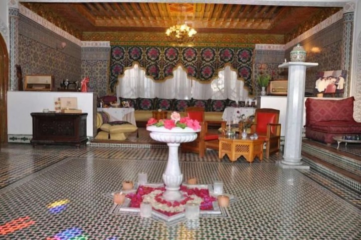 Hotel Lobby