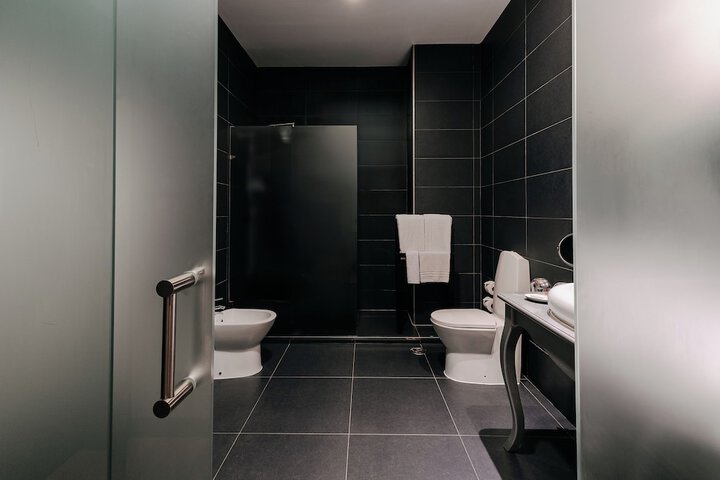 Clean Restrooms