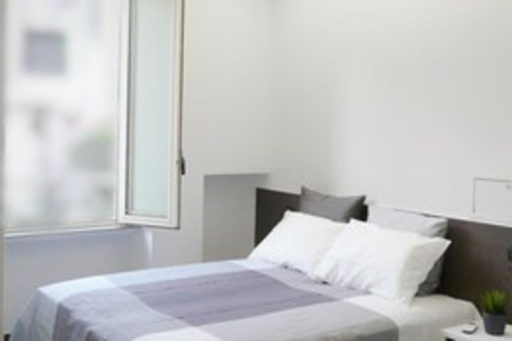 Room 40 of 126