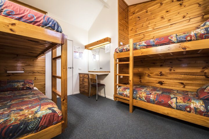 Room 11 of 48