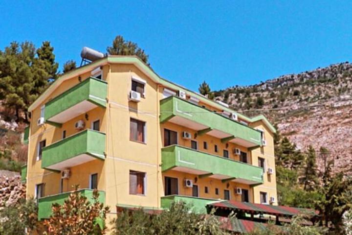 Hotel Bolonja