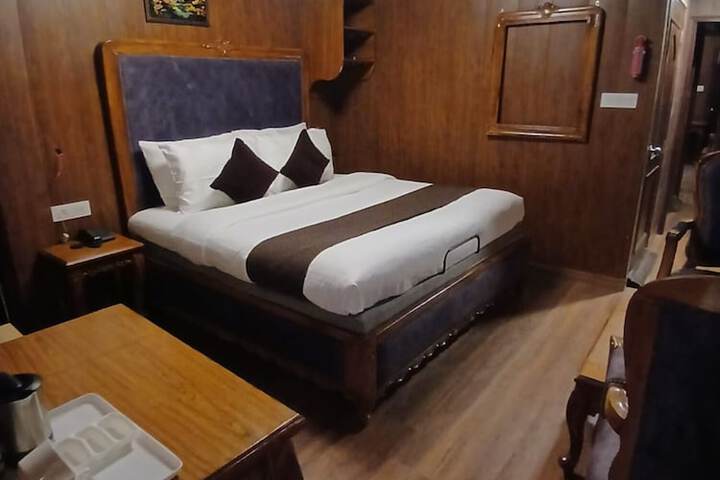 Room 25 of 116