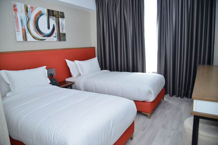 Room 7 of 22