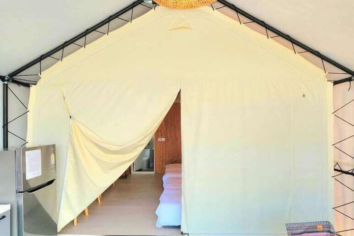 Room 4 of 39
