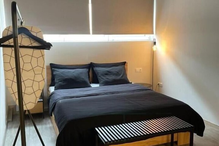 Room 12 of 46