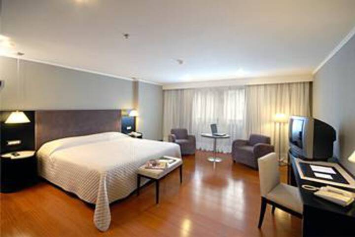 Golden Tulip Belas Artes