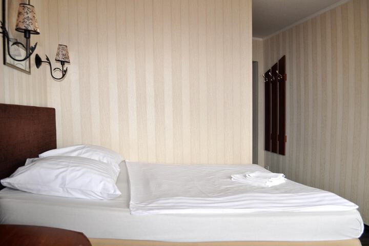 Room 18 of 62