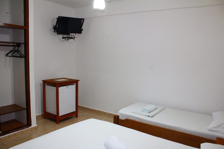Room 19 of 70