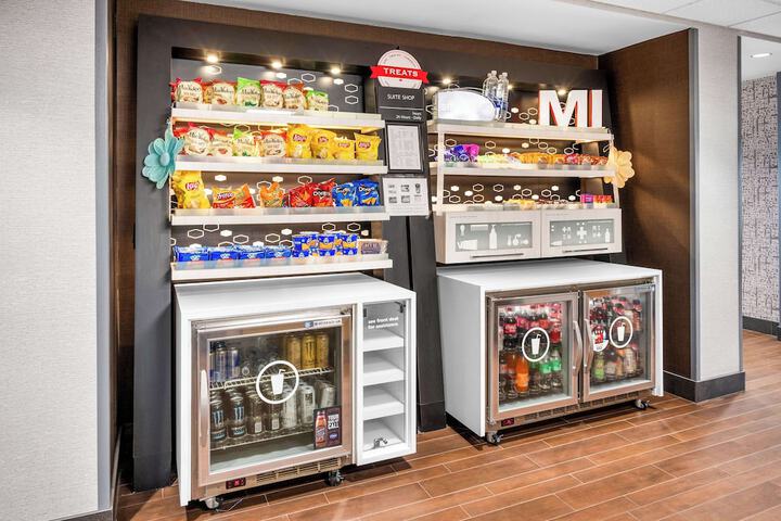 Snack bar
