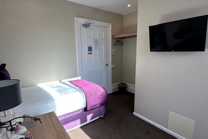 Room 56 of 193