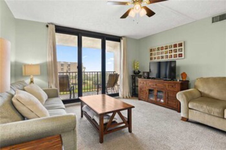 Island Club Condo 4402 in Hilton Head, SC