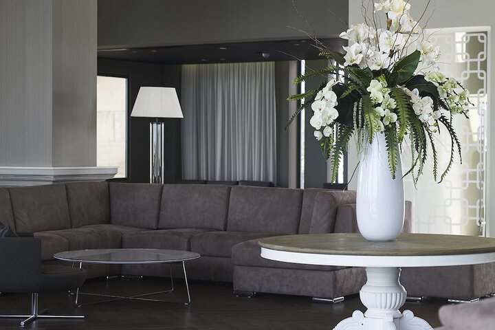 Hotel Interior 14 of 185