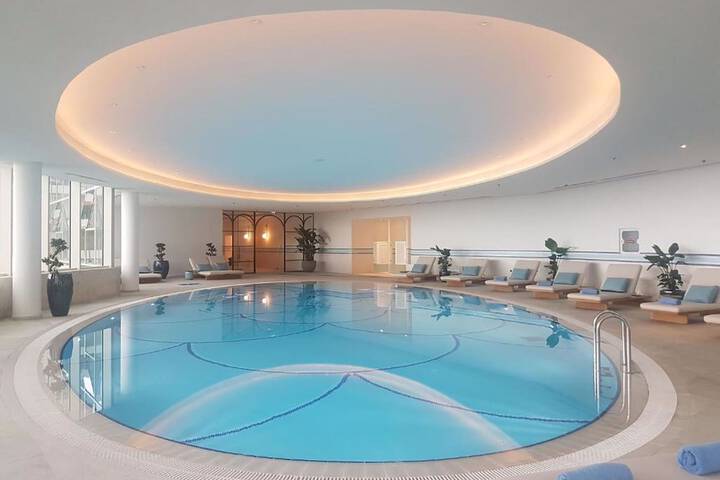Pool 94 of 165