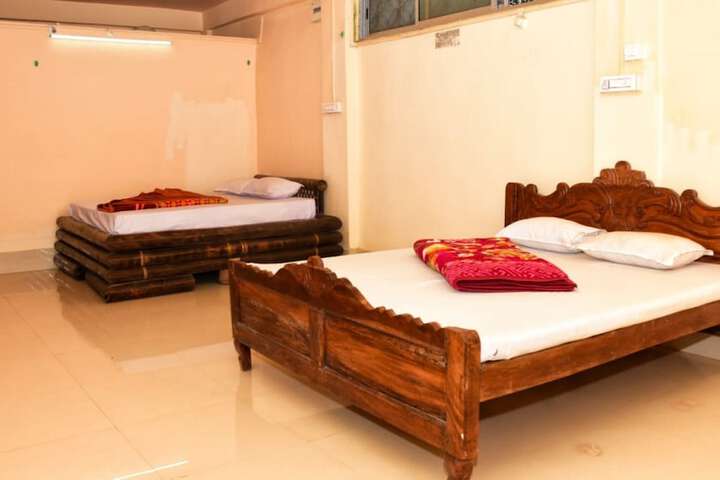 Room 7 of 15