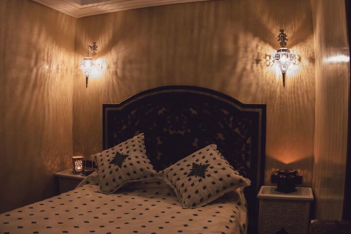 Room 17 of 48