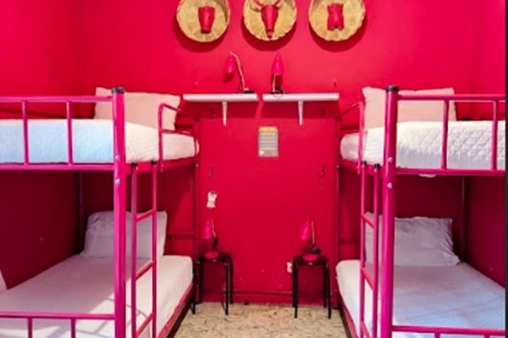Room 35 of 59