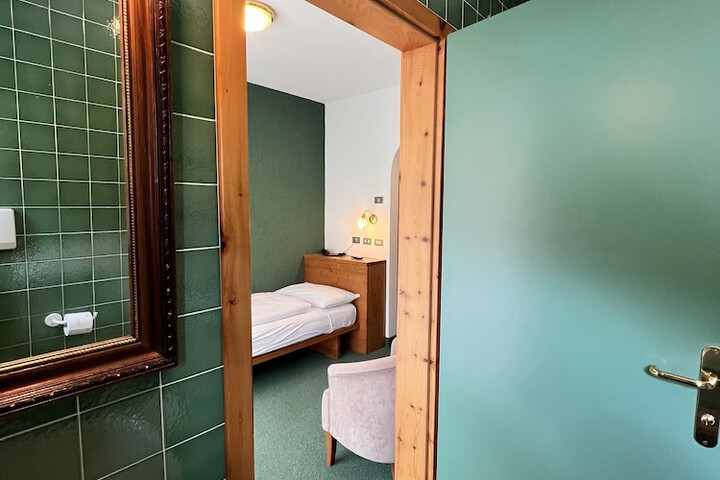 Bath Interior