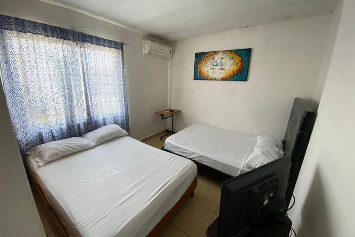 Room 3 of 8