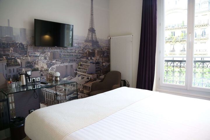 Room 57 of 105