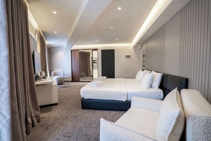 Room 49 of 125