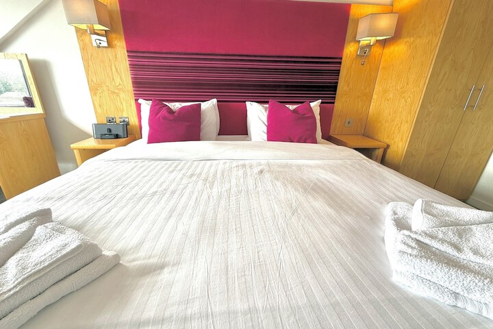 Room 14 of 53