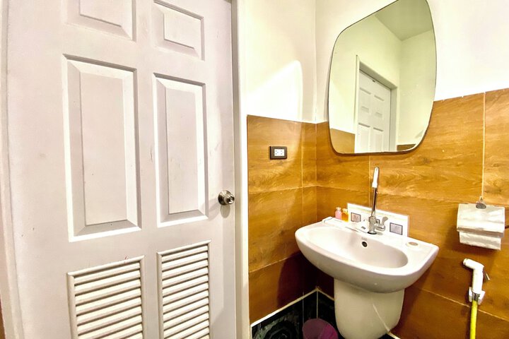 Bathroom Interior Photo