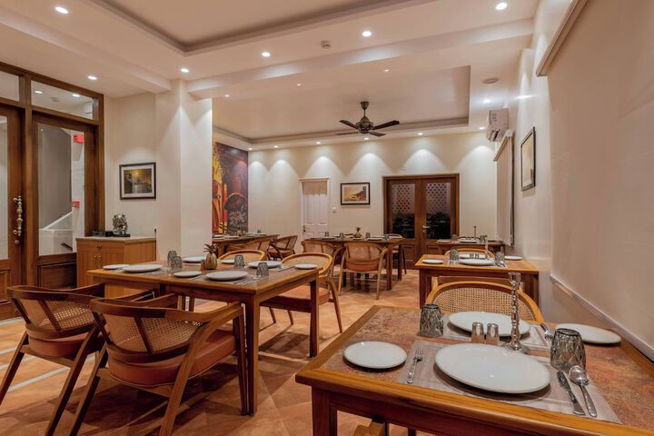 Dining 182 of 226