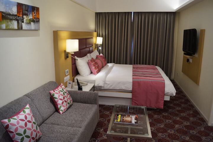 Room 12 of 57
