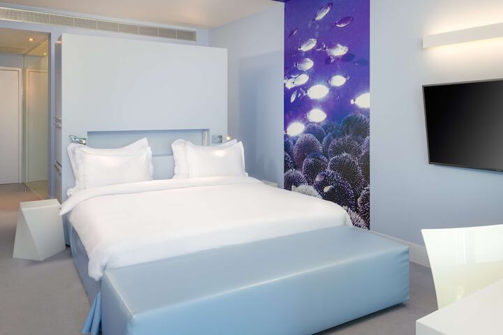 Room 21 of 312