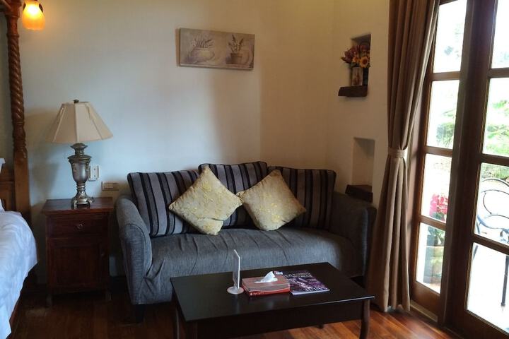 Room 15 of 99