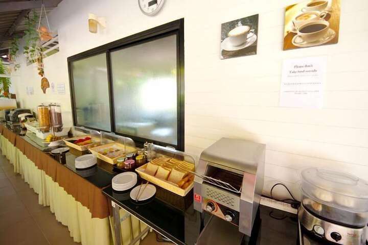 Breakfast/Coffee Service 29 of 46