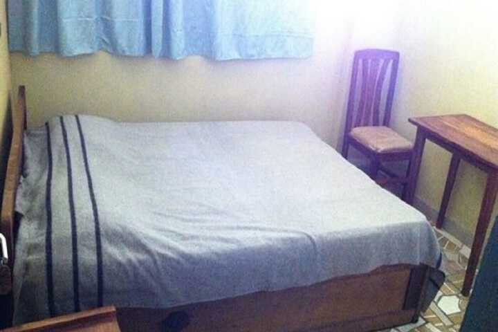 Room 8 of 41