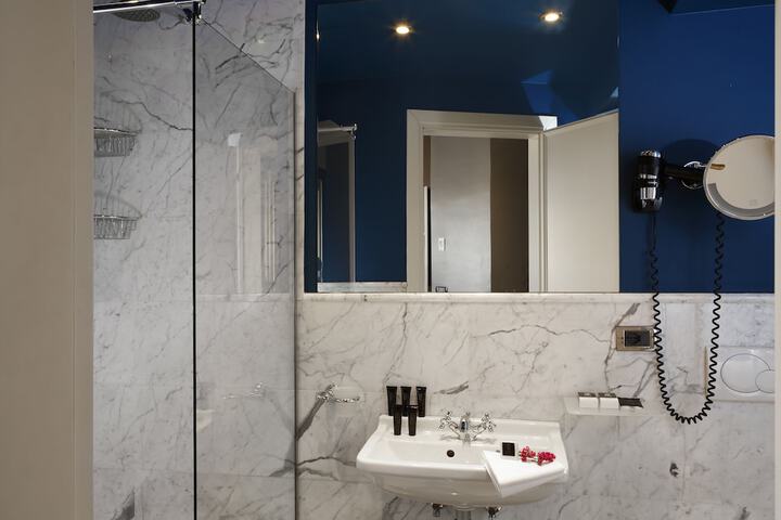 Bath Interior