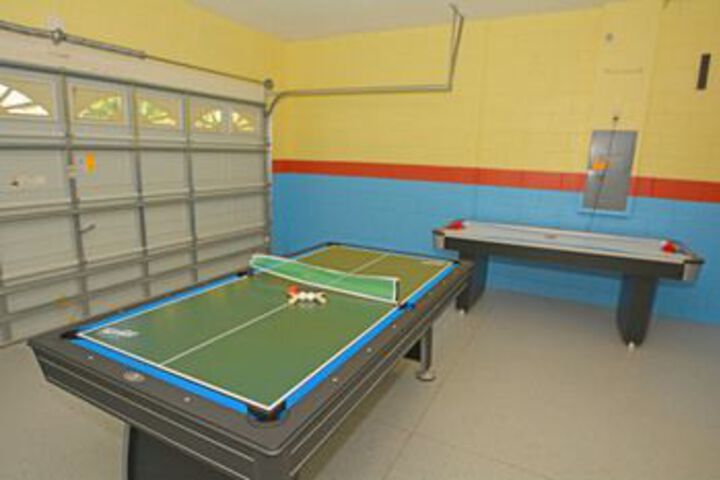 Room 4 of 24