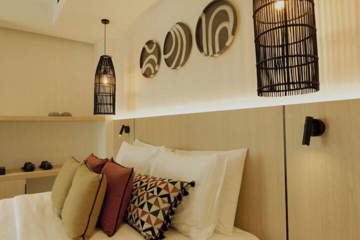 Room 15 of 80
