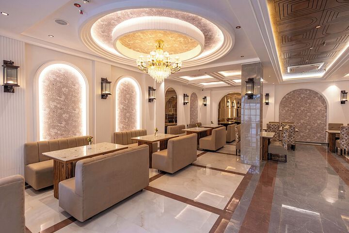 Ballroom/Hall 60 of 67