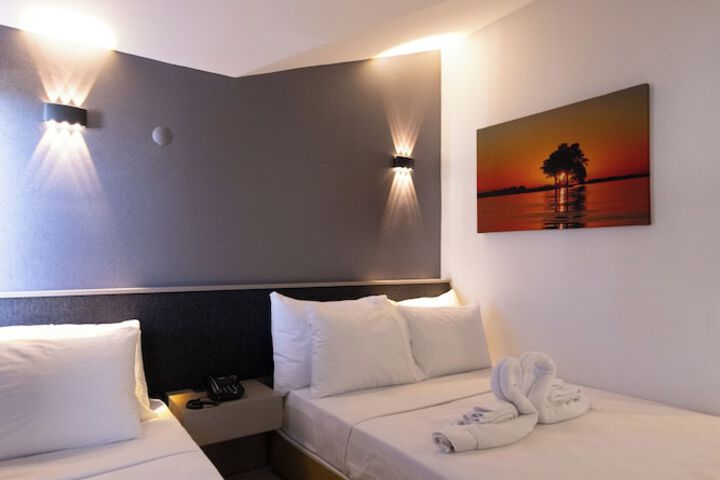 Room 10 of 52