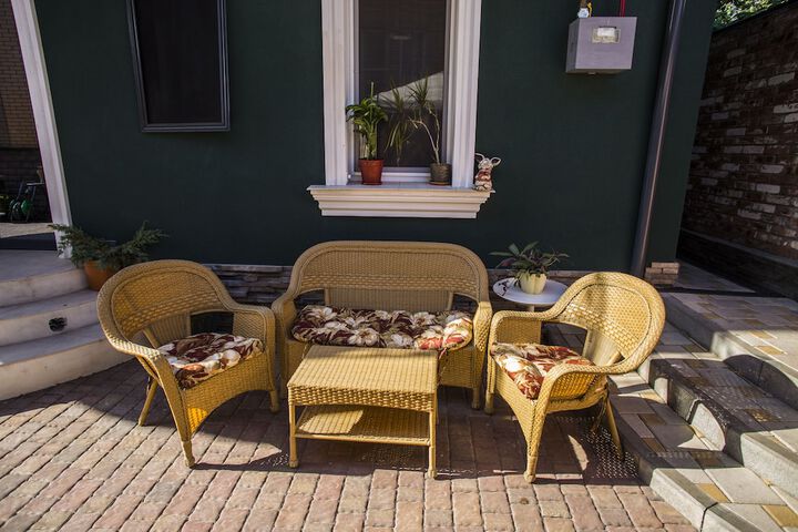 Terrace/Patio 3 of 10