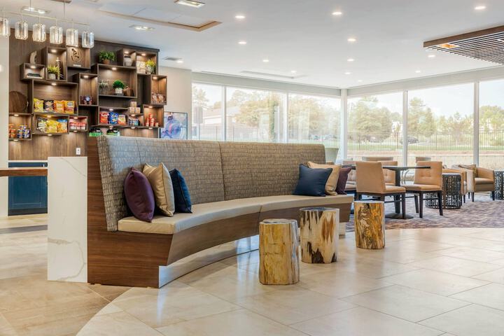 Hotel Interior 4 of 53