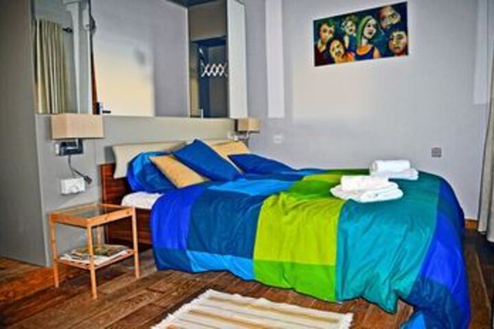 Room 5 of 26
