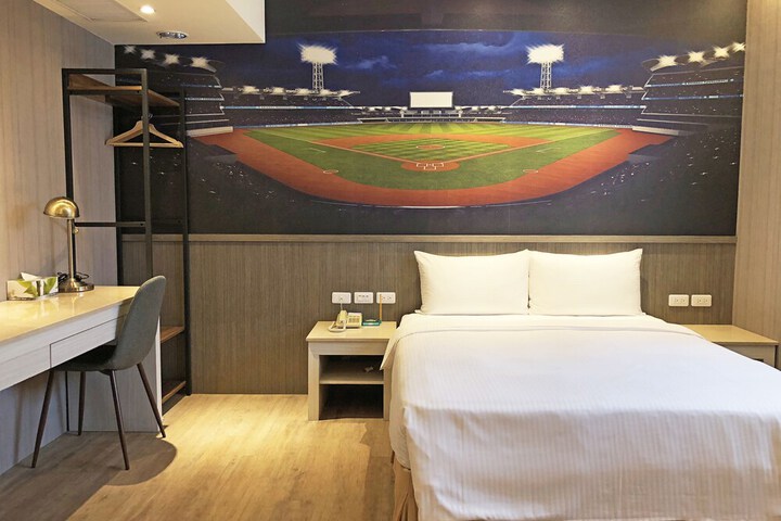 Room 7 of 59