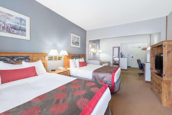 Room 15 of 22