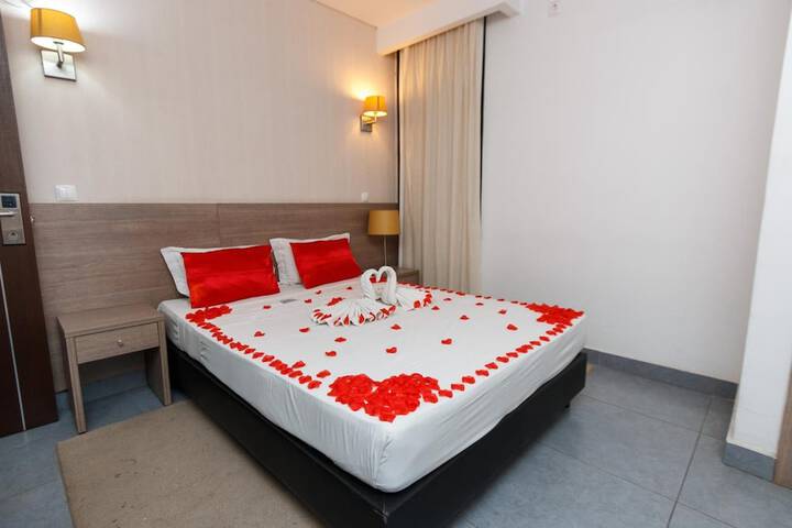 Room 14 of 34