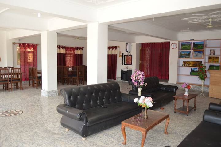 Hotel Interior 3 of 43