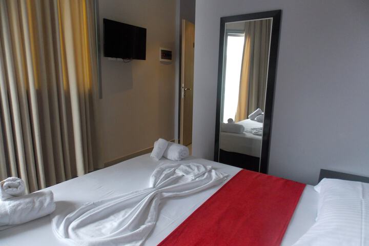 Room 3 of 14