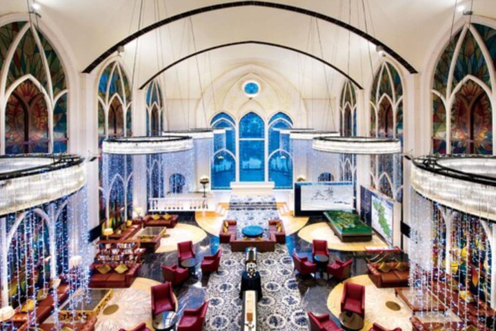 Hotel Lobby
