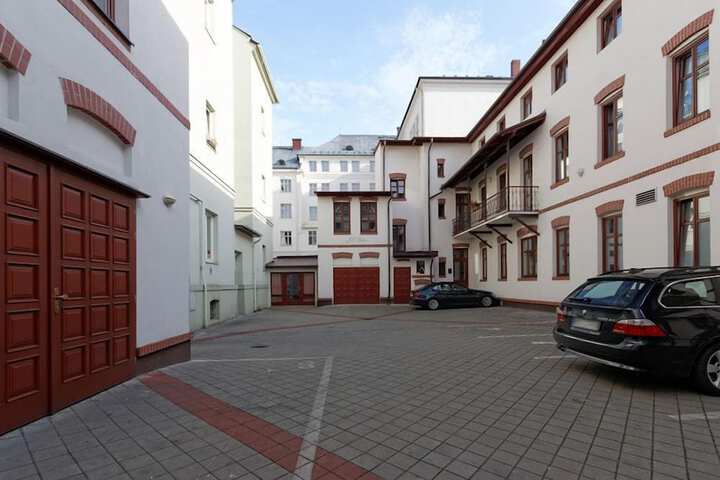 Hotel Exterior 66 of 66