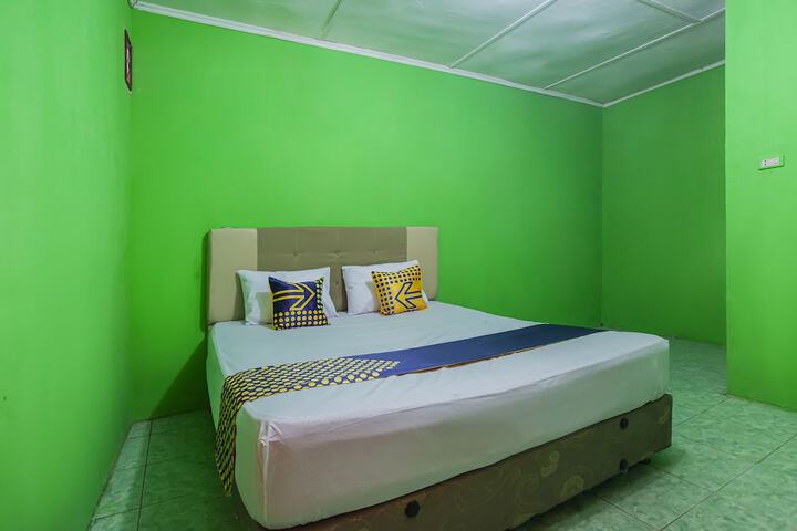 Room 17 of 24